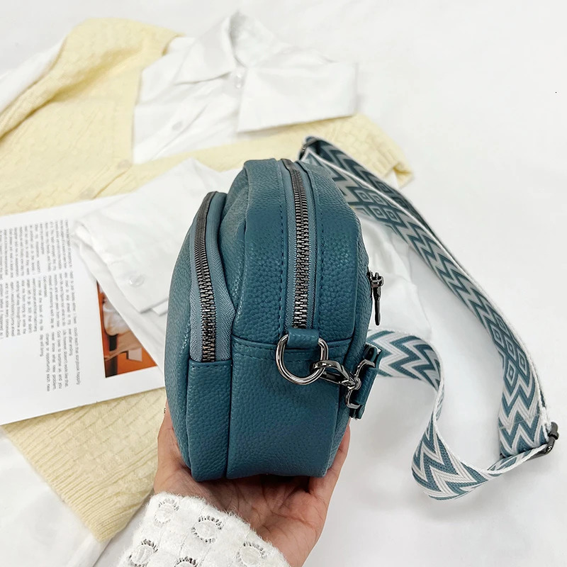 Fashion Simple Exquisite Senior Vintage Solid Color Womens Bag Small Square Bag Shoulder Bag Crossbody Bag 250106