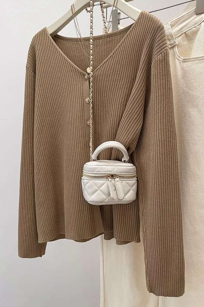 Plus Size Women's Clothing Autumn Winter New Knitwear Sweater Loose Fitting V-Neck Cardigan Long Sleeved Warm Jacket For Women