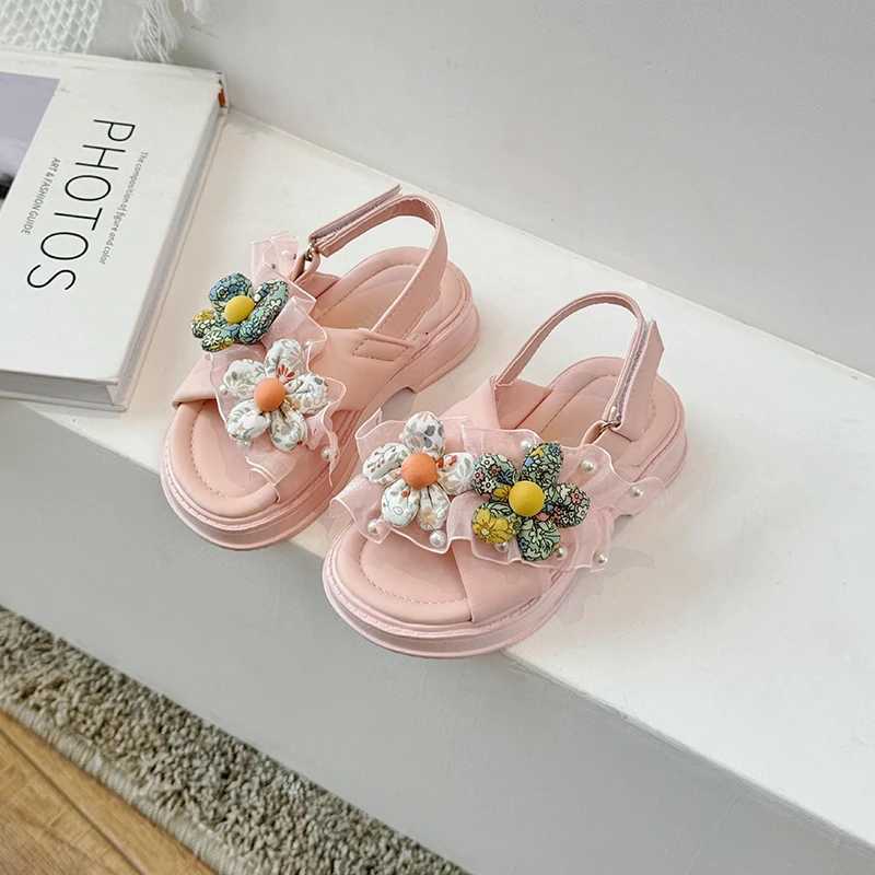 Girl 2024 Summer New Sandals Big Kids Soft Bottom Cross Beach Shoes Baby Princess Flower Childrens Shoes W250108