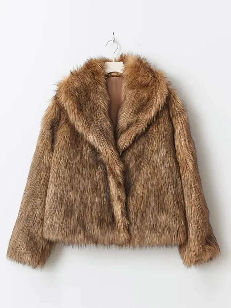 Vintage Big Lapel Fluffy Faux Fur Warm Coat Casual Thick Long Sleeve Oversized Jacket 2024 New Autumn Female Commuting Outwear