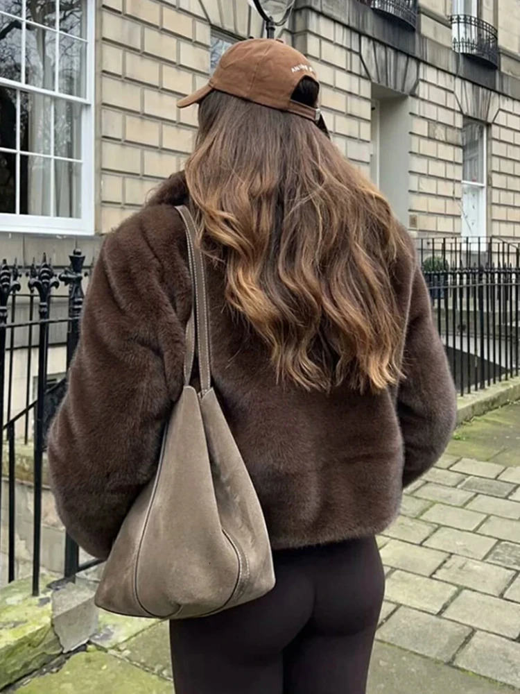 ZBZA Womens Faux Fur Cropped Jacket Coat Warm Retro Lapel Long Sleeve Solid Side Pockets Casual OverCoat Winter Chic 250103