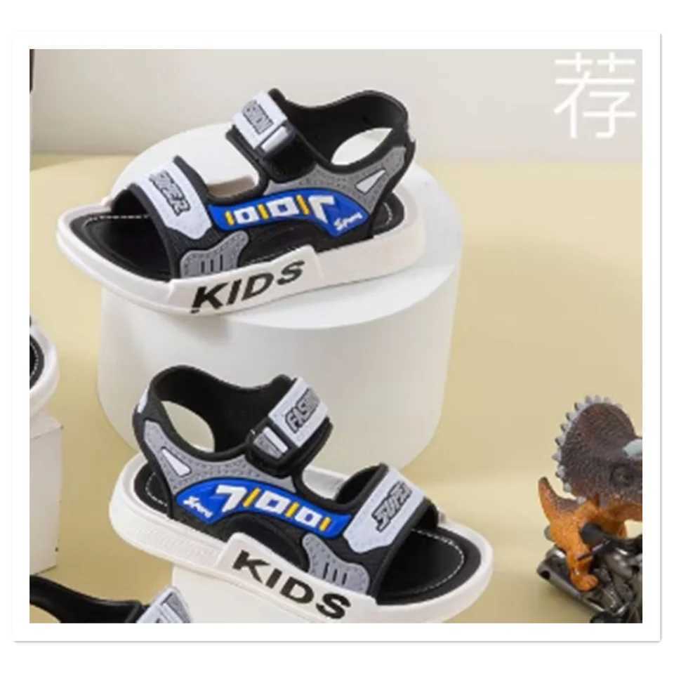 Korean version of boys sandals high-end soft non slip fashionable and fashionable. Wholesale of student sandals by manufacturers W250108