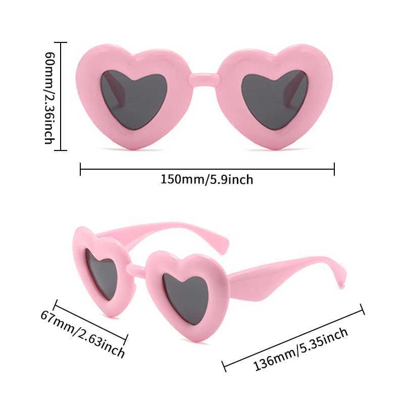 2023 New Childrens Fashion Heart Shaped Dazzling Color Jelly Sunglasses UV400 Outdoor Girls and Boys Protective Sunglasses Childrens Sunglasses W25010