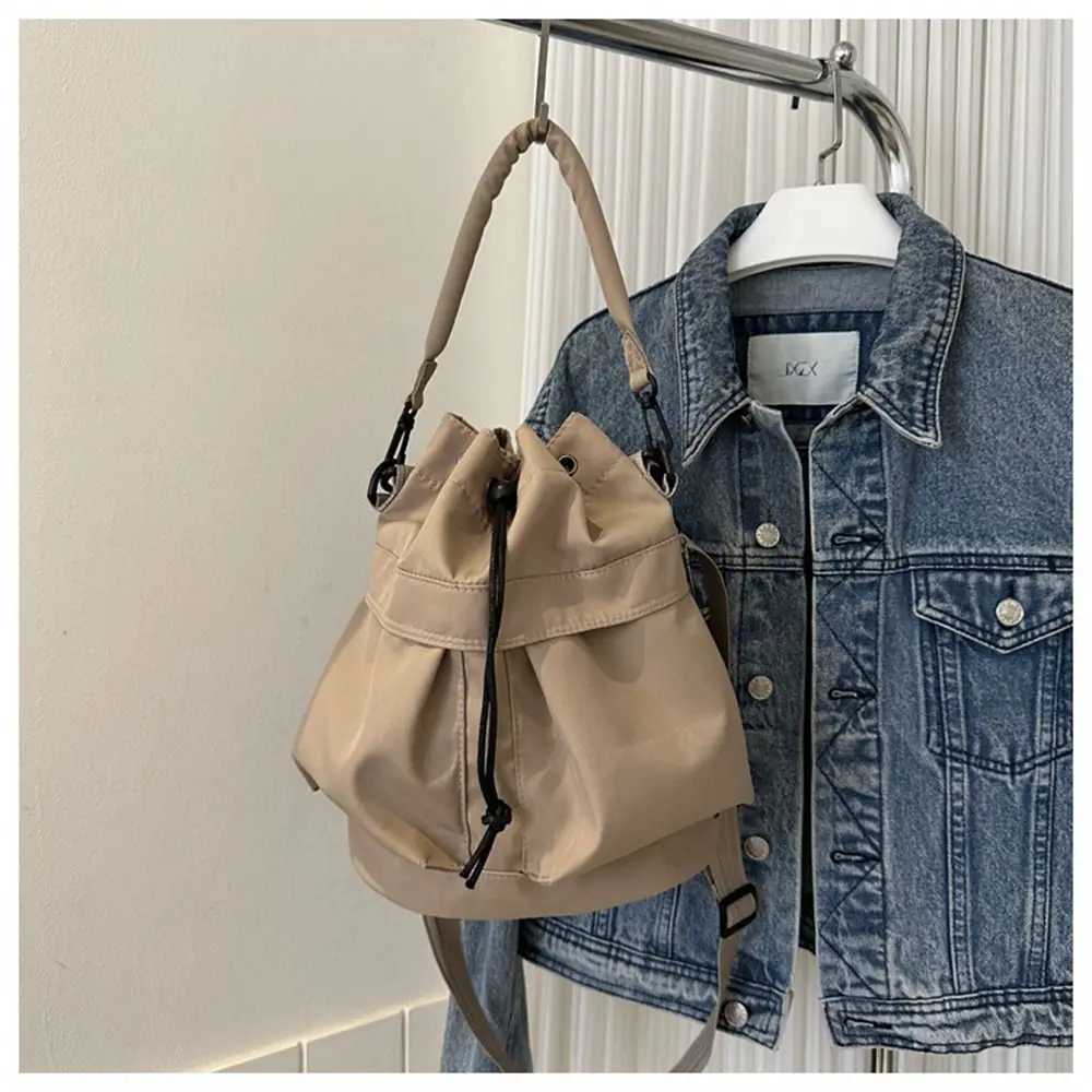 Simple Large Capacity Crossbody Shoulder Bags Oxford Commuting Handbag Portable Storage Bag for Women MenXJ250108
