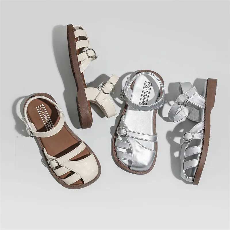Fashionable girls sandals fashionable version comfortable and casual childrens shoes retro simple and exquisite girls flat shoes elegant princess shoe