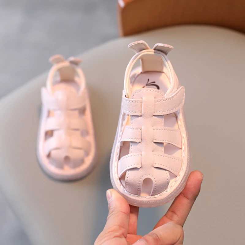 Baby shoes childrens LED light sandals 2023 summer new breathable baby and toddler shoes flash childrens shoes girls princess shoes W250108