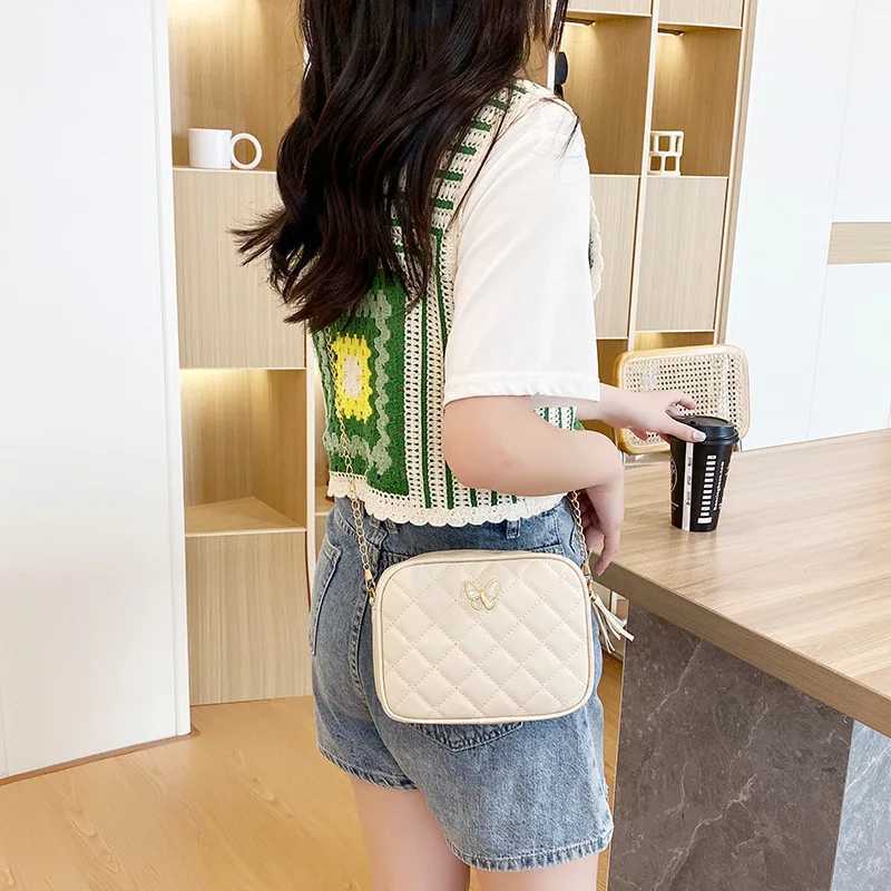 Casual export quilted embroidered shoulder crossbody womens bag 2022 versatile chain small square bag camera bag wholesaleXJ250108