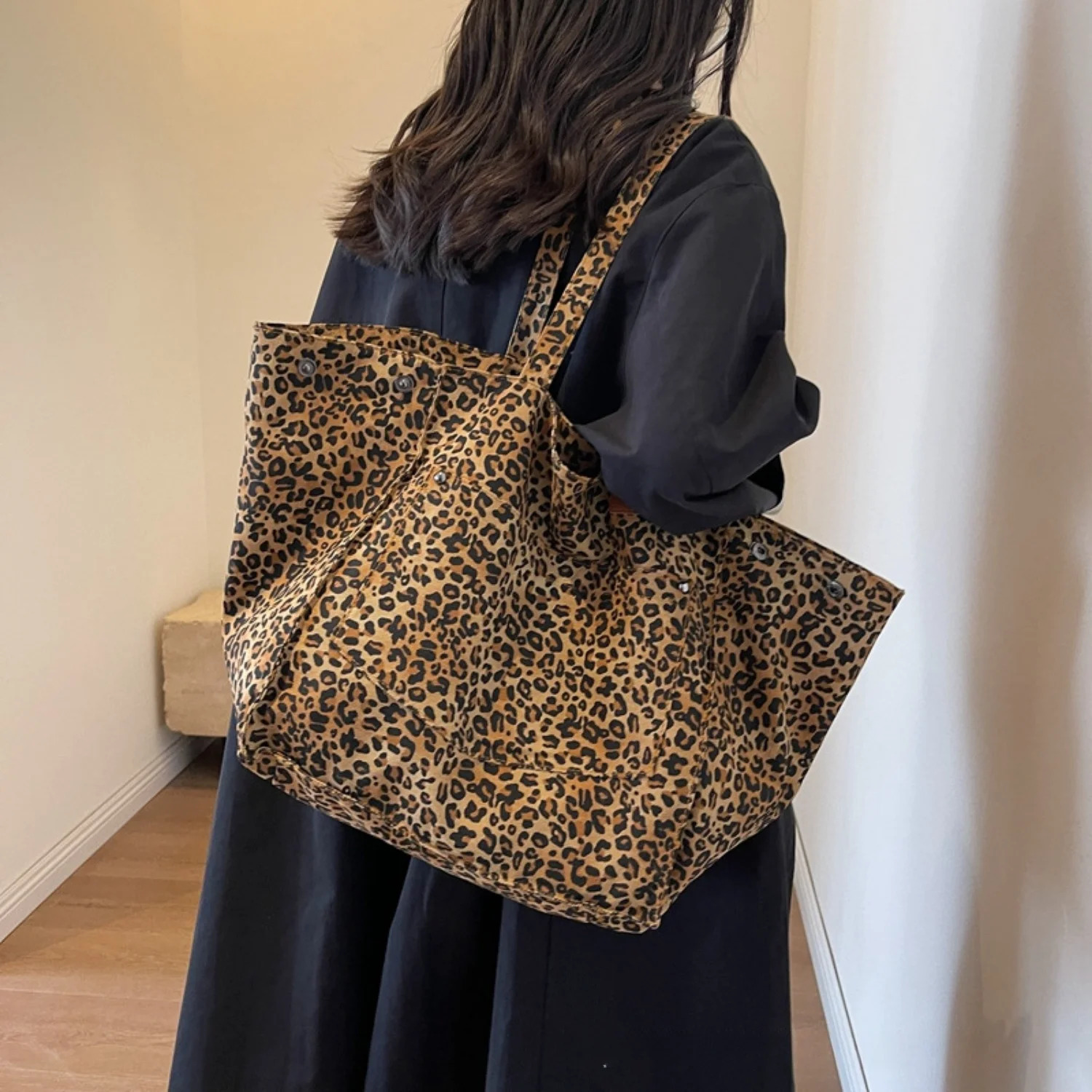 Fashion Large Capacity Handbag Leopard Pattern Tote School Work Shopping Bag Retro Canvas Shoulder Bag 250106