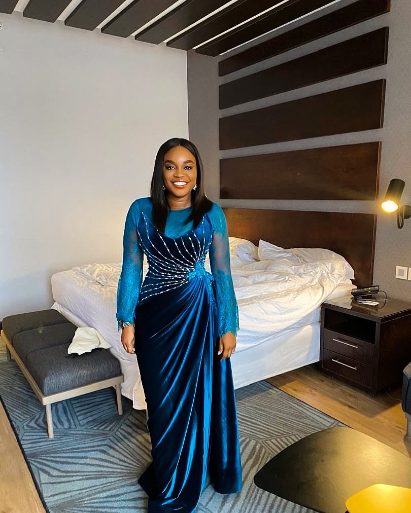 Navy Blue Mermaid Prom Dress: Lace, Beaded Veet, Formal Evening Gown for Special Ocns, Plus Size Available