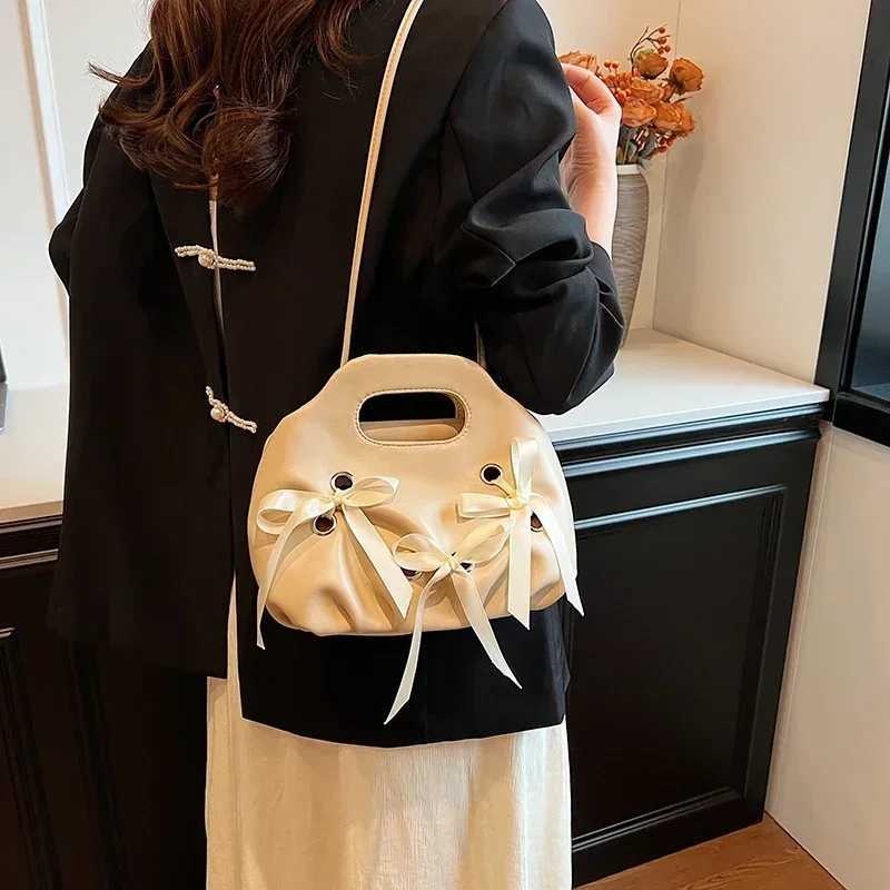 PU Zipper Ladies Shoulder Bags Interior Pocket Sewing Thread 2024 Summer High Quality Crossbody Bags for Women Bolsas FemininasXJ250108