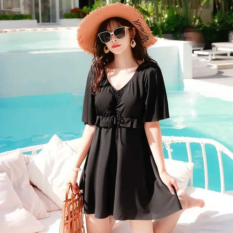 One Piece Swimsuit Women Push Up Conservative Swimwear Elastic Bathing Suit Fa Solid Large Beachwear 2022 Monokini Plus SizeXJ240108
