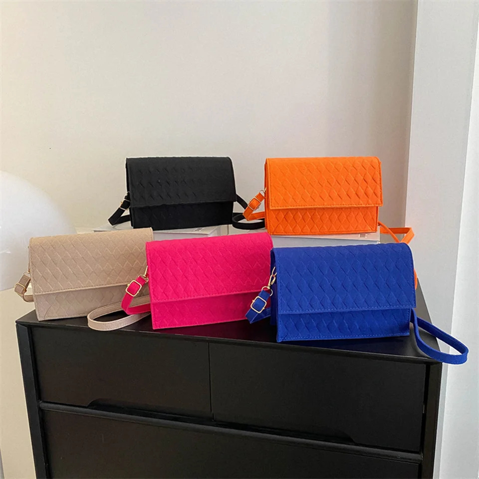 Women Corssbody Bag Korean Vintage Solid Color Square Felt Messenger Shoulder Bag Females Shopping Phone Bag 250106