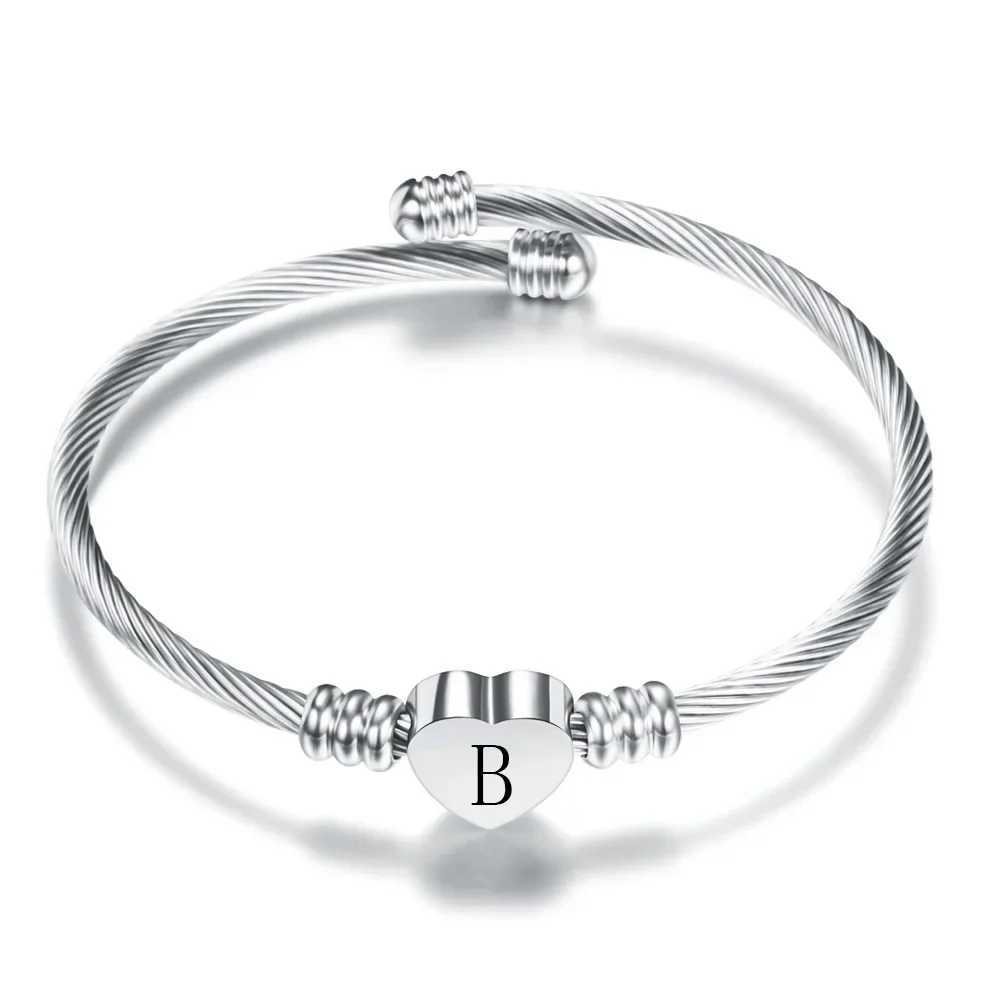 Fashion Initial Letter Stainl Steel Cuff Bracelet For Women 26 Alphabet Heart Charm Bangle Men Birtay Party JewelryXJ250109