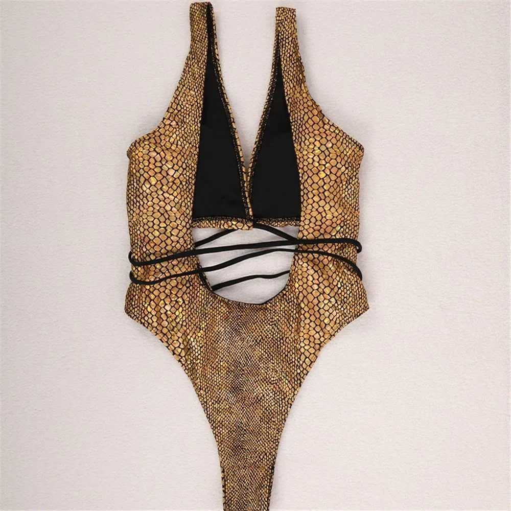 Sexy Gold Snake Print Shiny Swimwear Cut Out Monokini One Piece Swimsuits Women 2024 String Cross Bathing Swimming Suit BodysuitXJ240108