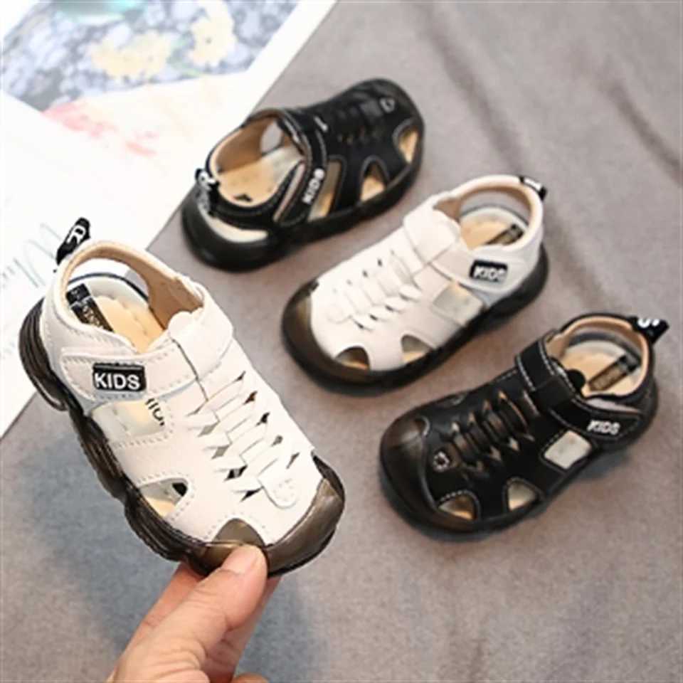 Childrens Sandals Anti Kick Summer Boys New Beach Shoes 0-1-3 Year Old Baby Soft Bottom Walking Shoes One Piece Shipping W250108