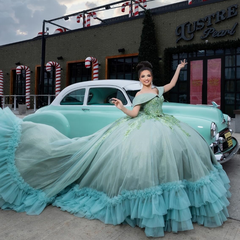 Mint Green Quinceanera Dresses Ball Gown Off The Shoulder Applique Beading Tull Tiered Party Birthday Sweet 16 Dress Vestidos 15 De Anos