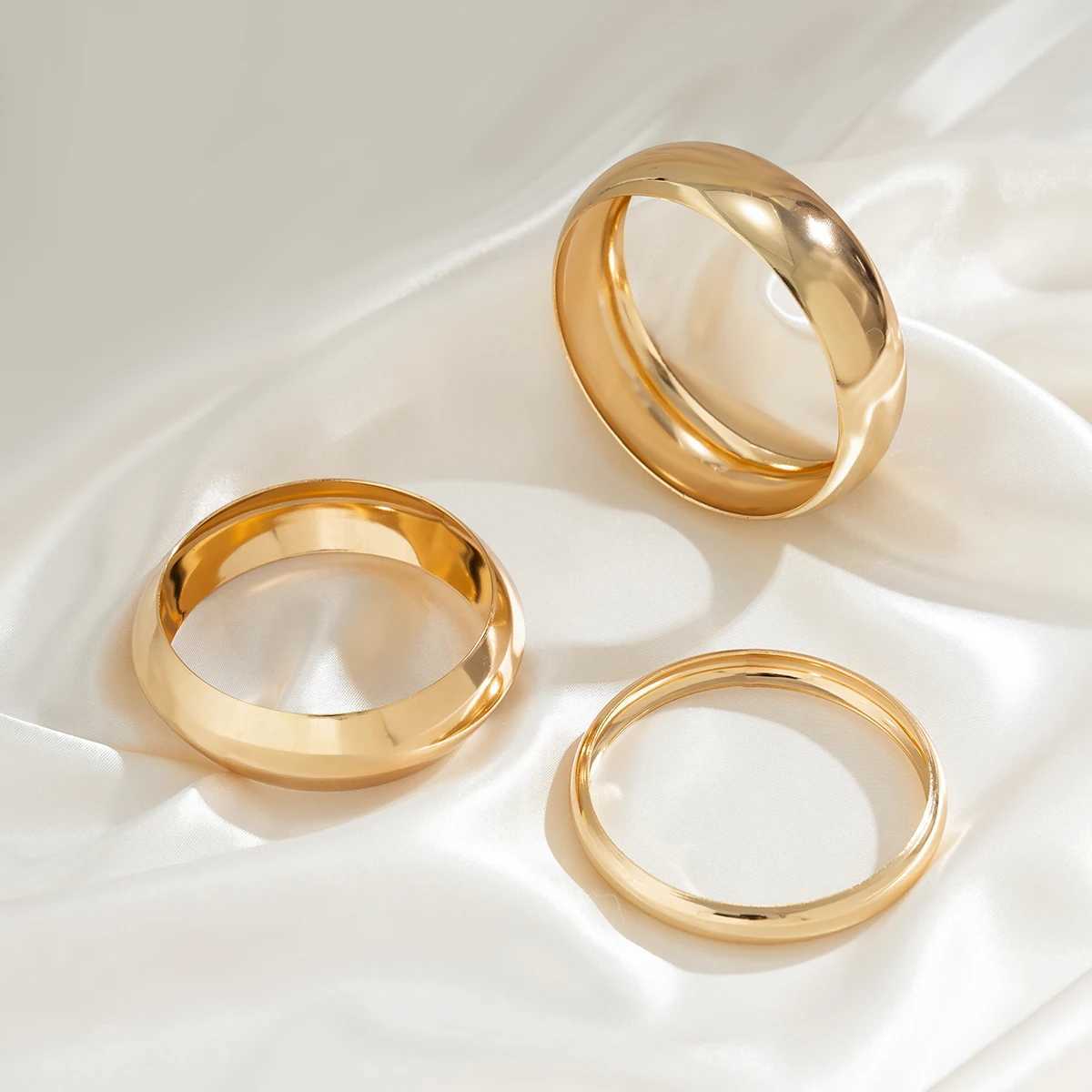Lacteo 3Pcs/set Punk Geometric Chunky Hollow Rings Bracelet for Women Smooth Multilayer Big Bangles Jewelry Ladies Wedding PartyXJ250109