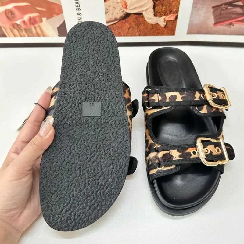 New Arrival 2025 new leopard print womens slider summer platform shoes with thick soles comfortable and soft outdoor womens beach slider large size T2