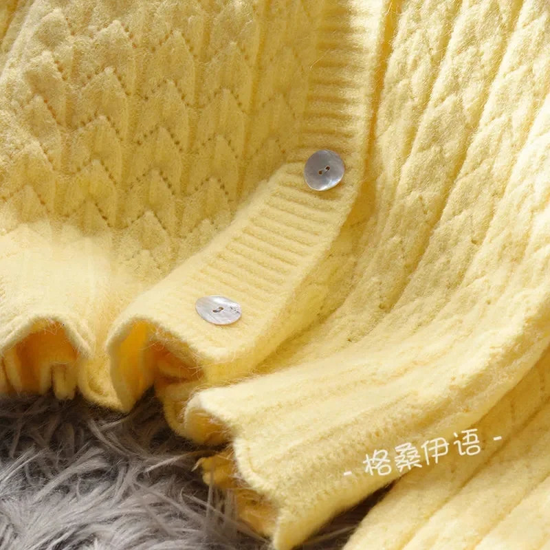 Women Cardigans Autumn Winter Single Breasted V-neck Knitted Sweater Spring Fashion Short Knitwear Solid Cardigan Jumpers 250106
