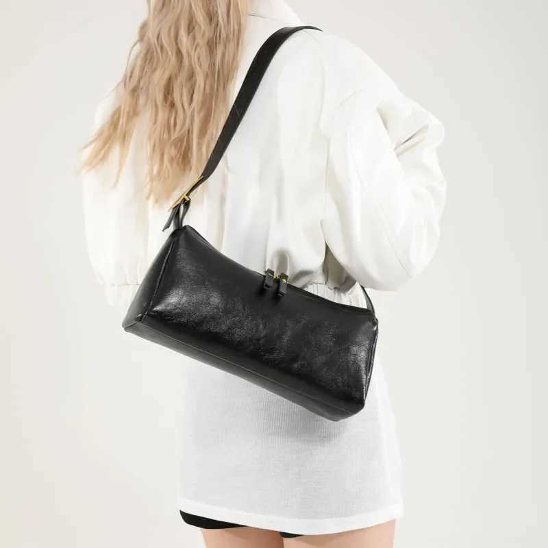 Casual Fi Solid PU Shoulder Bags Zipper Simple Versatile High Quality Large Capacity Crossbody Bags for Women 2025 Hot SaleXJ250108