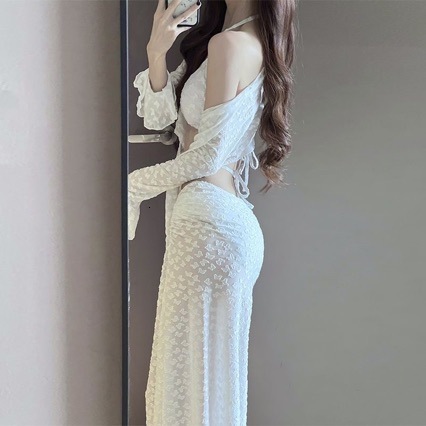 Bikini swimsuit women's 2025 new split style four piece designer sexy long dress looks slim, chest straight, soaking in hot spring vacation