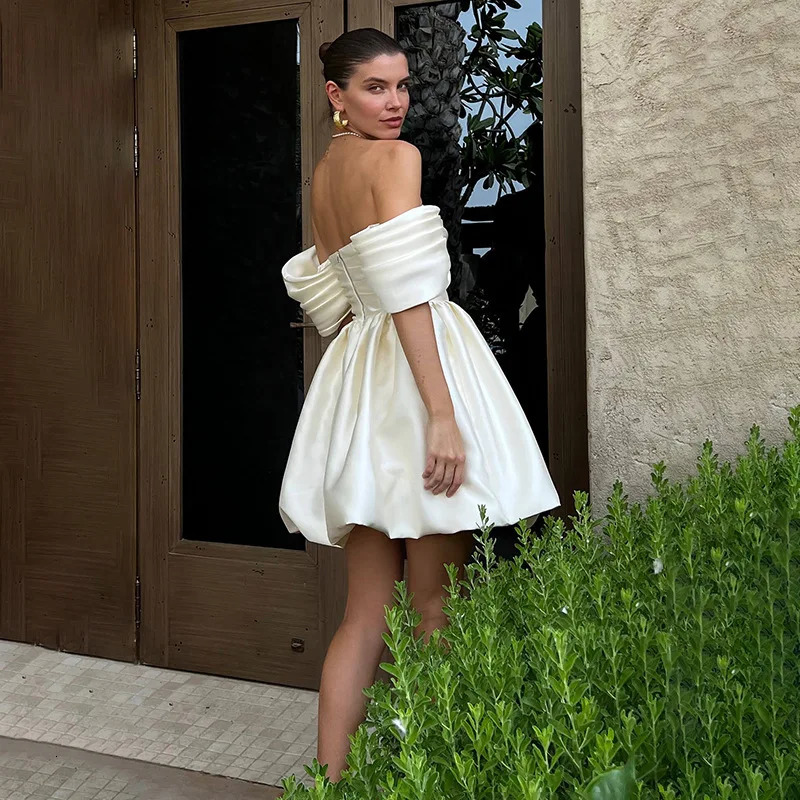 Simple Elegant Dresses Solid Color One Line Neck Celebrity Style Princess Dress Fashion Sexy Bra Style Princess Sleeve Garment250103