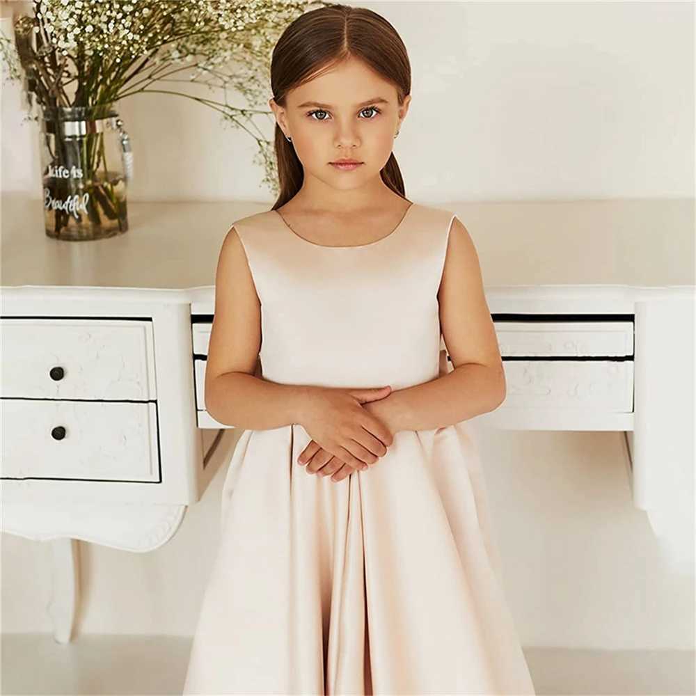 Satin Lovely Sleeveless Fluffy Bow Belt Flower Girl Dress Princess Ball First Communion Dresses Surprise Birthday PresentXJ250108