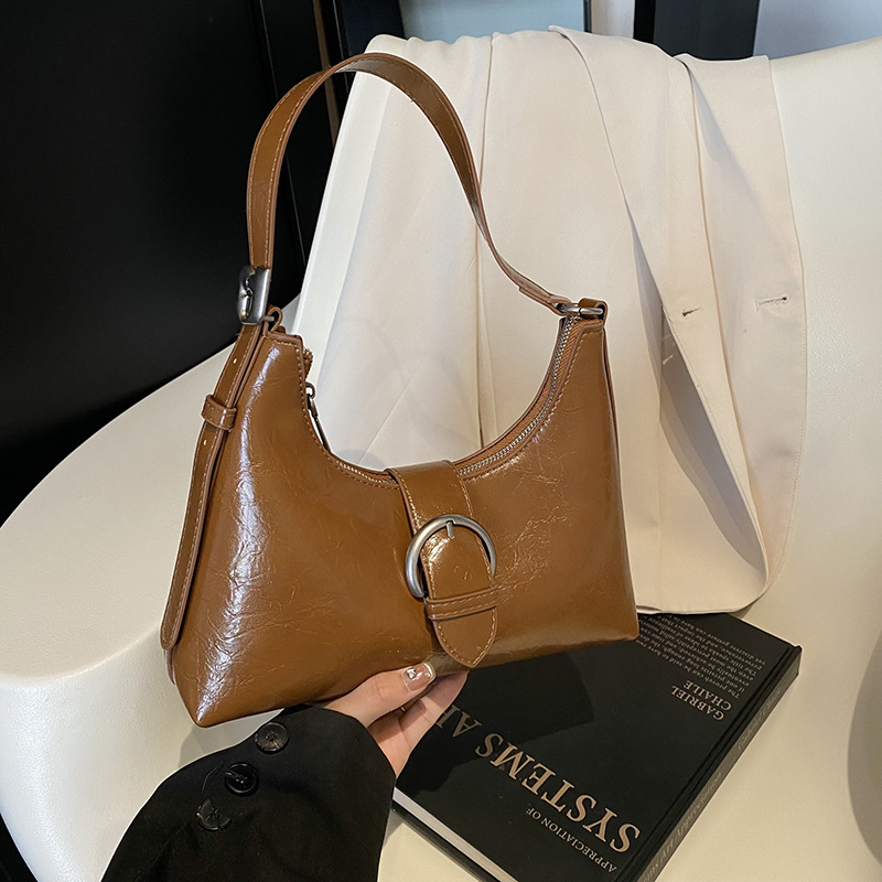 Women Shoulder Bag Fashion Large Capacity Bag Retro 2025 New Niche Design Armpit Bag Triple Black Beige Brown Green Coffee Free shipping