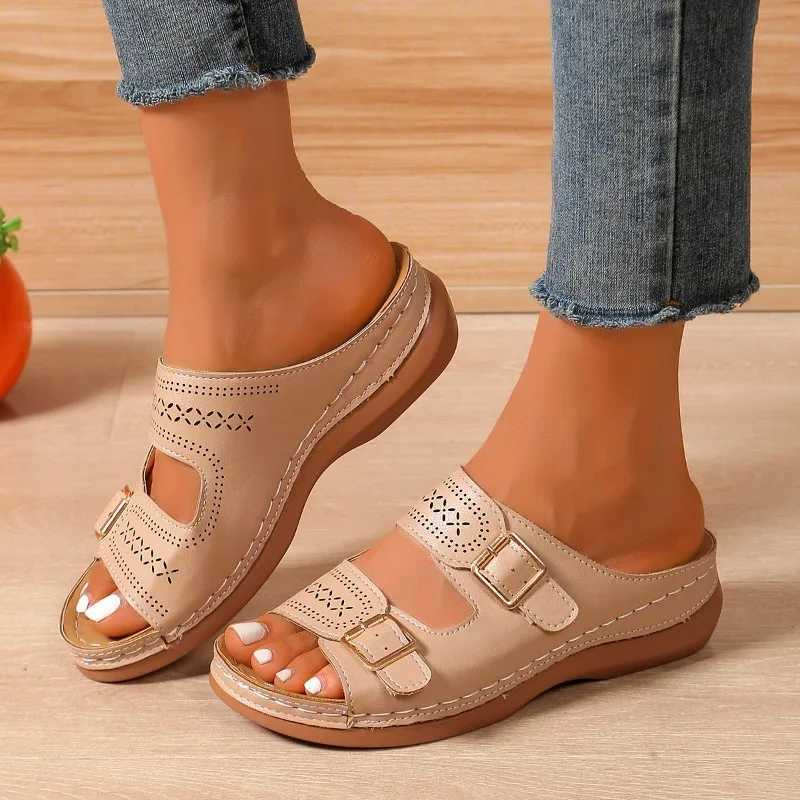 New Arrival Summer Fashion Womens Wedge Slide Advanced Orthopedic Open Toe Womens Anti Slip Platform Retro Slide Womens T250108