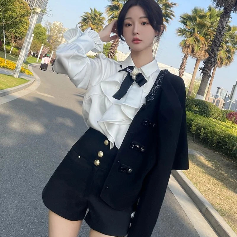 White Shirts Woman Lace Ruffles Blouses Sweet Female Peter Pan Coller Crop Long Sleeve Tops Preppy Ladies Temperament Q190 250109