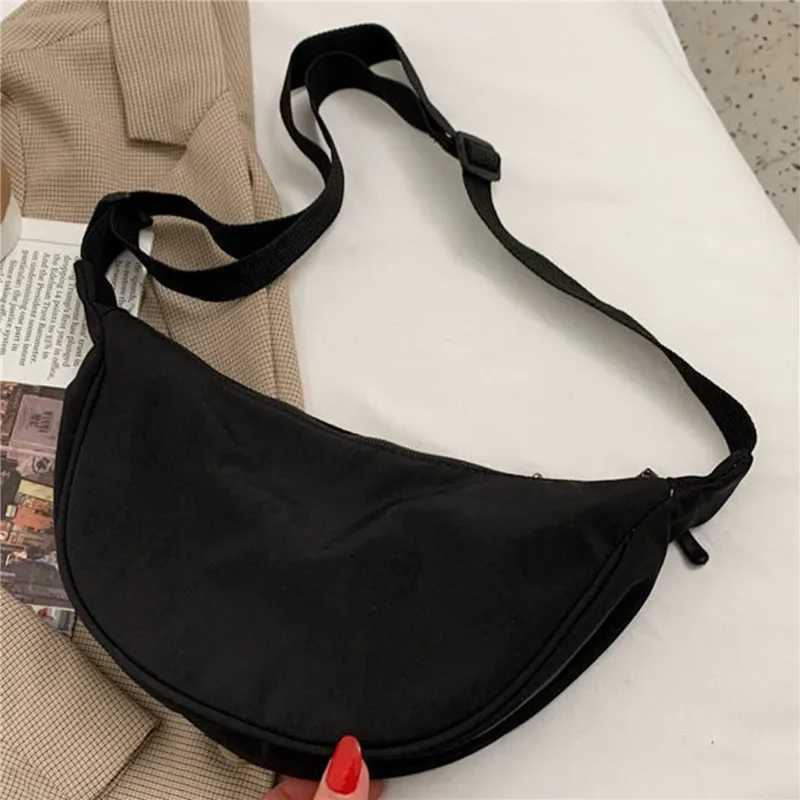 Womens Crossbody Dumpling Shape Lightweight Underarm Knapsack Nyl Large Capacity Smooth Zipper Females e Shoulder BagXJ250108