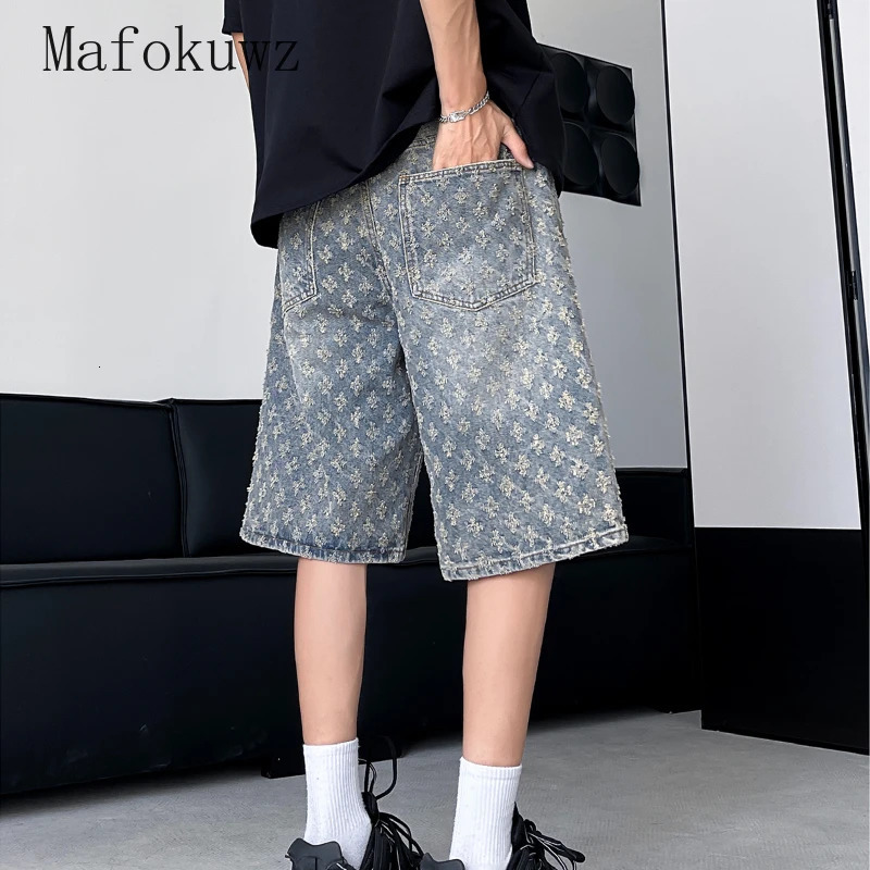 Spring Summer Retro Niche Jacquard Ripped Denim Shorts Mens High Street Handsome Loose Casual Straight Fivepoint Pants 250107