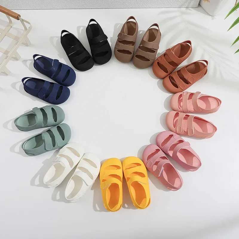 Childrens sandals with hollow closed toes breathable candy colored Roman sandals suitable for boys and girls soft and non slip childrens shoes W250108