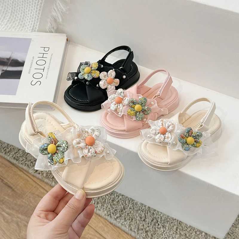 Girl 2024 Summer New Sandals Big Kids Soft Bottom Cross Beach Shoes Baby Princess Flower Childrens Shoes W250108