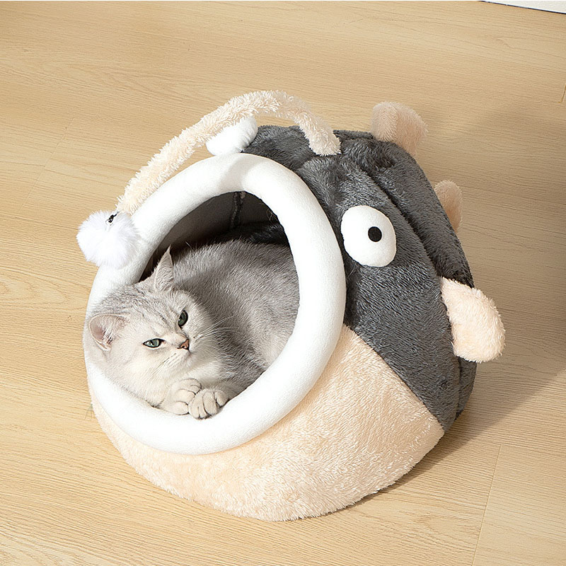 for winter warmth; puppy pet house; enclosed cat house for all seasons; pet supplies; dog house.