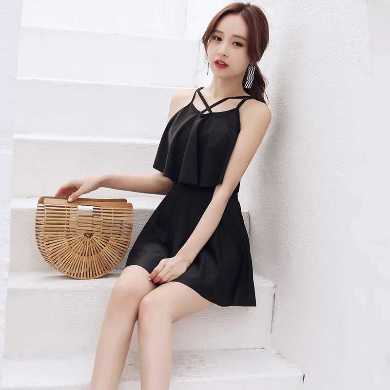 2024 New Korean Up One Piece Swimsuit Sexy Swimwear Women Swimsuit Monokini Bathing Suit Beachwear Summer SwimskirtXJ240108