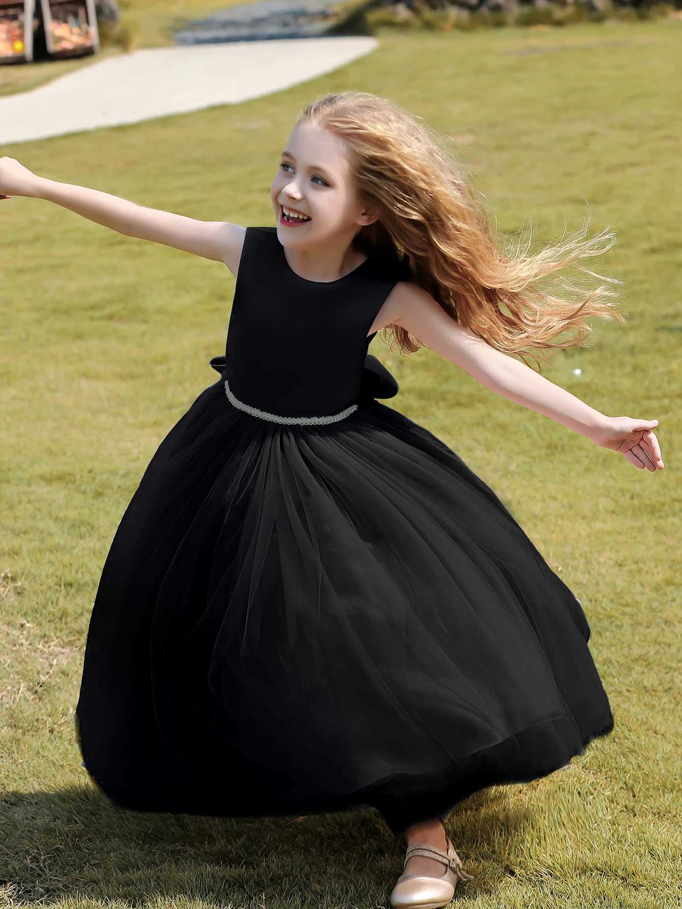 Luxury Satin Flower Girl Dress with Big Bow Sleeveless Fancy Formal Birthday Tulle Par Long Black DressesXJ250108
