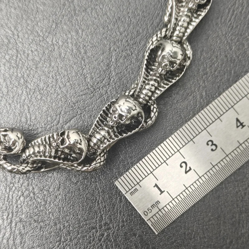 Model Serpentine Skeleton Pants Chain Trendy Men Ones Waist Retro Accessories Original Hip Hop Jewelry KeyChain 250107