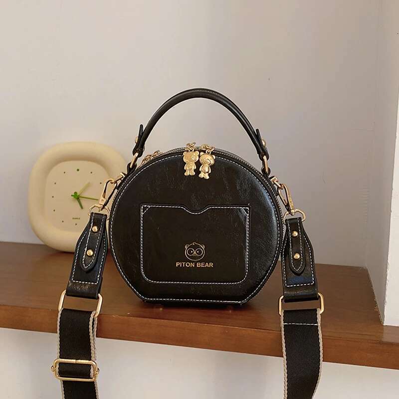 Fashion Handbag Cute Bear Female Shoulder Bag Round Girl Crossbody Bags For Women Stylish Circle Messenger Tote Purse