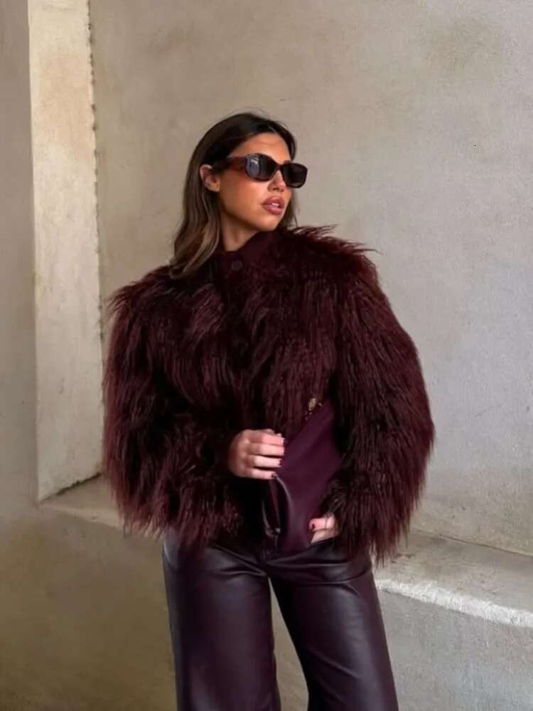 Classic Faux Fur Knitted Coat Vintage Fashion Fluffy Overcoat Round Neck Elegant Women Plush Outwear Winter Streetwear