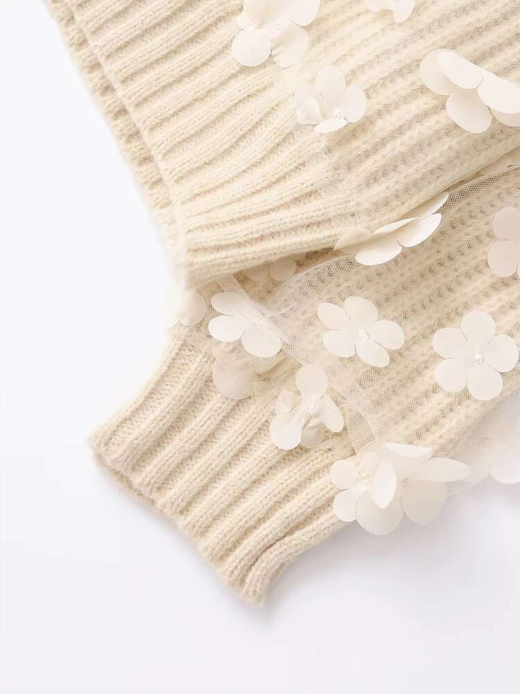 2024 Autumn And Winter New Women's High-End Wer Decoration Splicing Long-Sleeved Round Neck Sweater