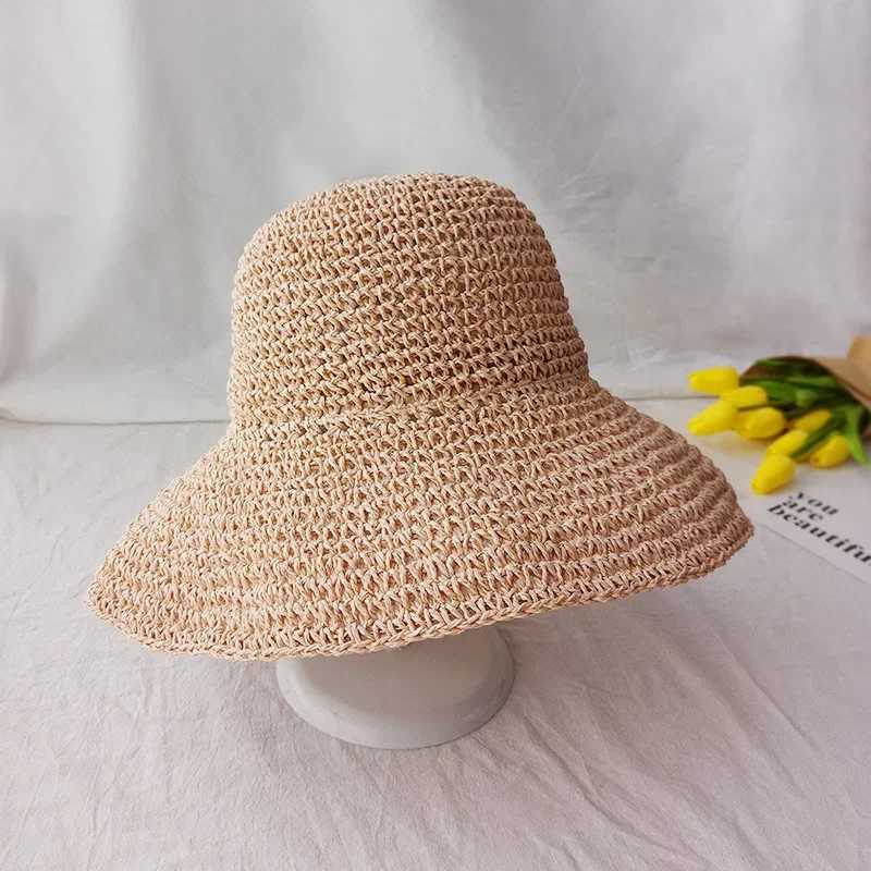 Fashion womens straw hat warm summer sunshine Visor Sunhat Panama kayak soft wooden bucket hat Fem Wan summer straw hat beach X250109