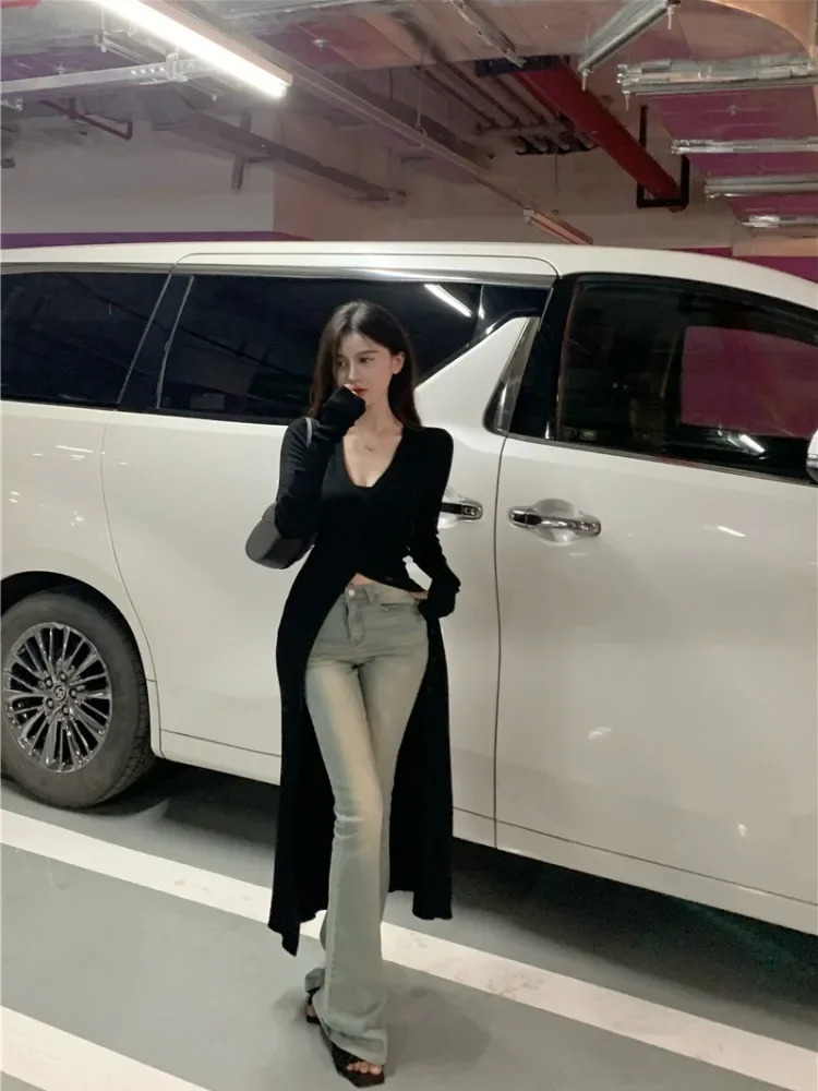 Lazy Vintage V-neck Black Cardigan Women Autumn Slim Fit Sun Protection Tops Y2k E- Long Sleeve Knitted 250106