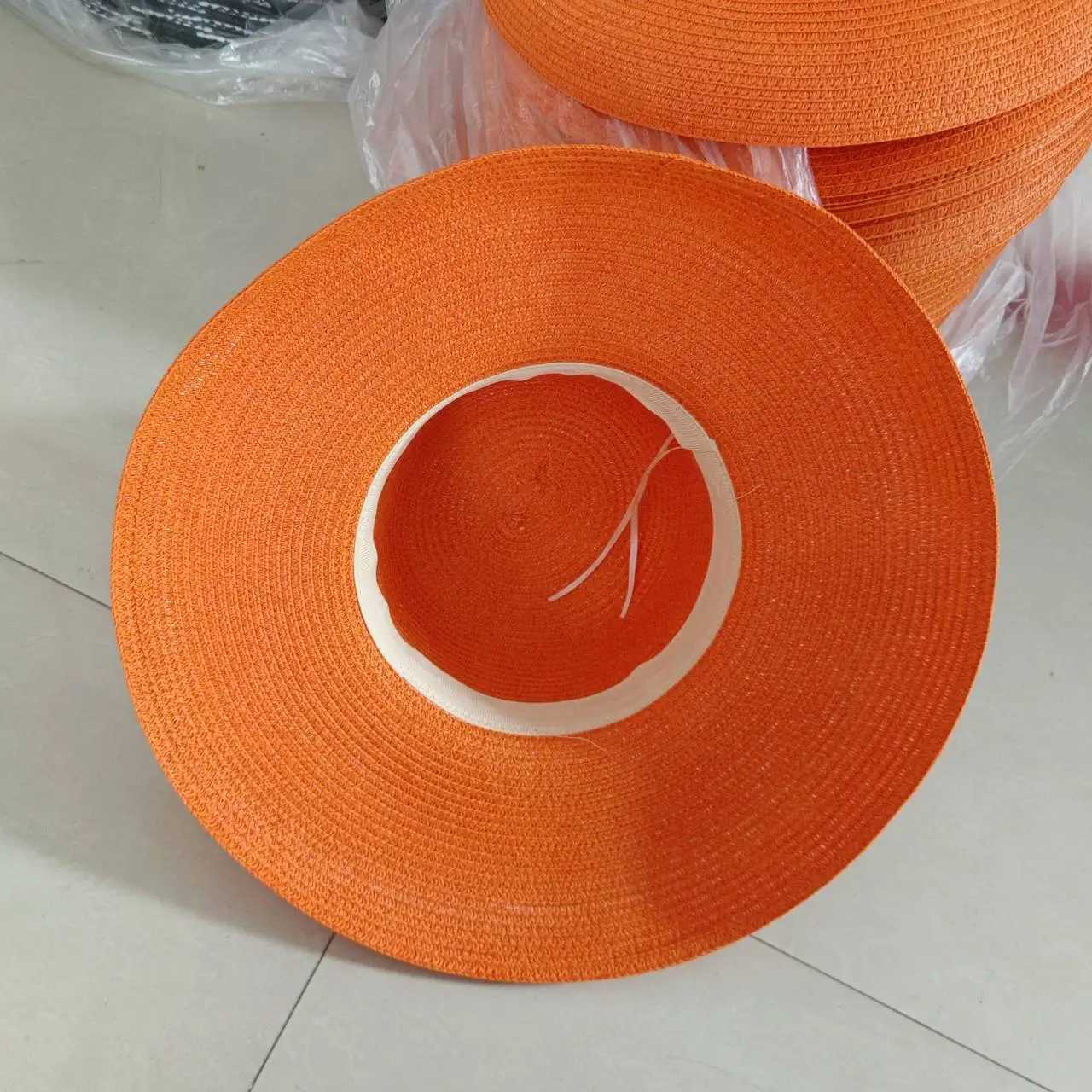 Mticolor Hat 2023 New Wens Summer Sun Hat Folding Beach Hat Big brim Travel Sunscreen Hepburn Sun Hat X250109