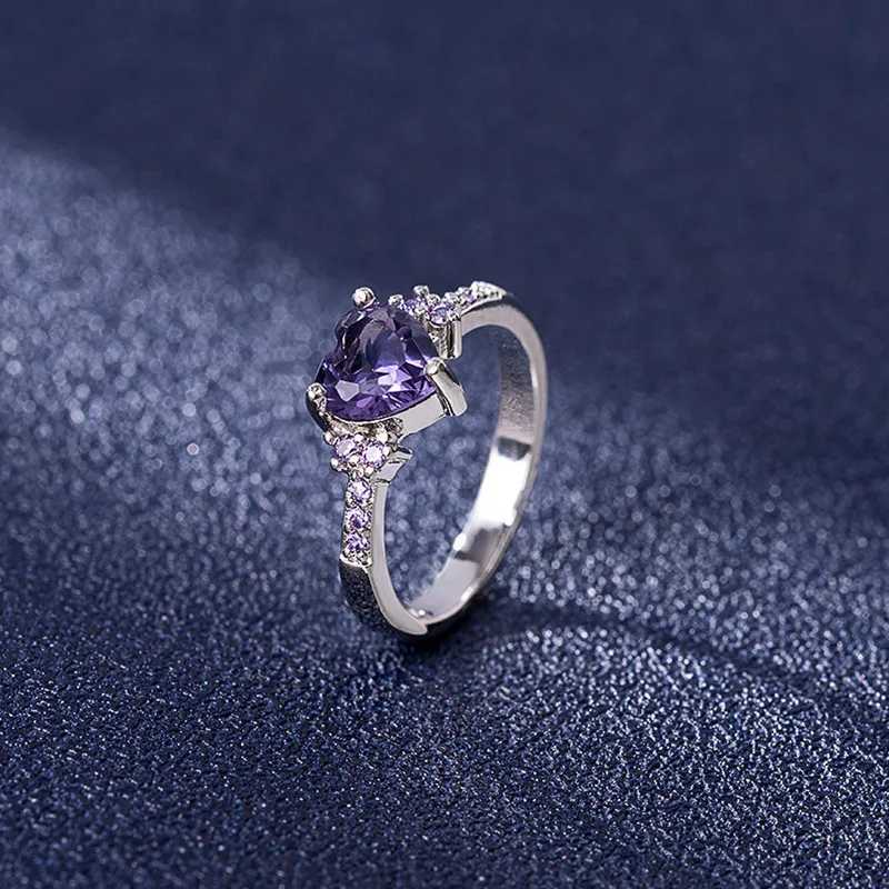 Heart shaped ring 925 silver jewelry with purple zircon gemstone ring suitable for womens wedding promises bridal party gift accessories W250109