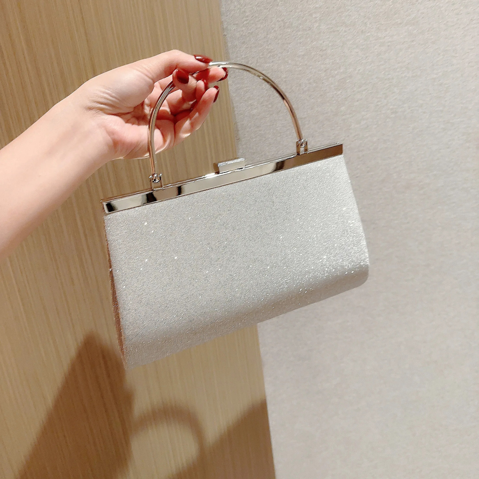 Womens Classic Pleated Evening Bag Handbag Sparkling Party Bag Evening Bag Dress Bag Prom Handbag Chain Bag 250106