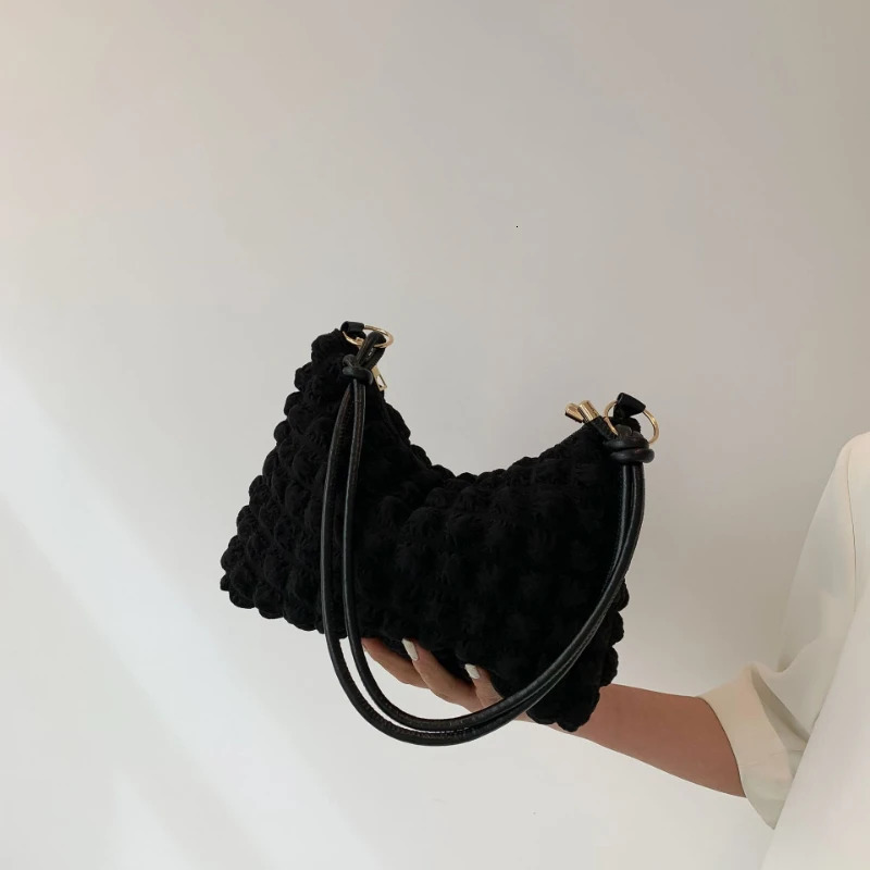 Soft Cloud Cotton Candy Handbag Gentle Shoulder Bag High-quality Lightweight Large Tote Bag Armpit Bag 250106