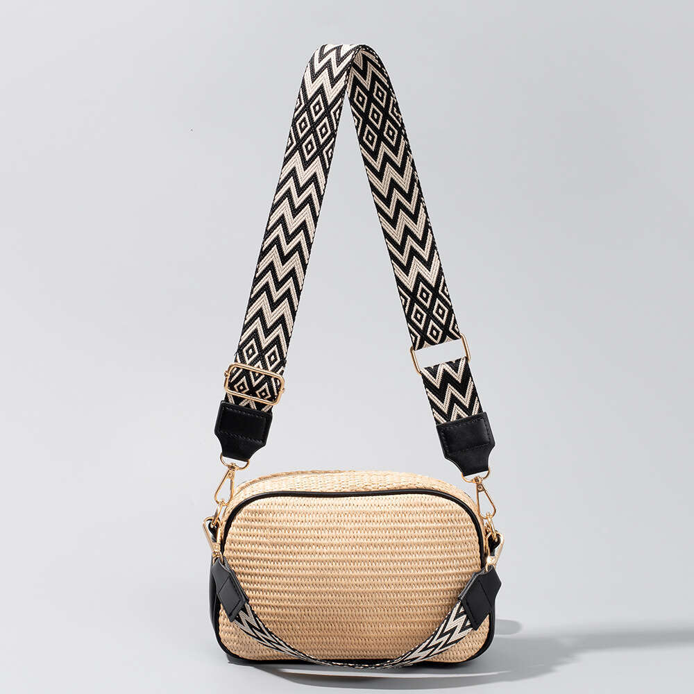 European And American Shoulder Commuting Small Square Bag Niche Design High-End Grass Woven Bags
