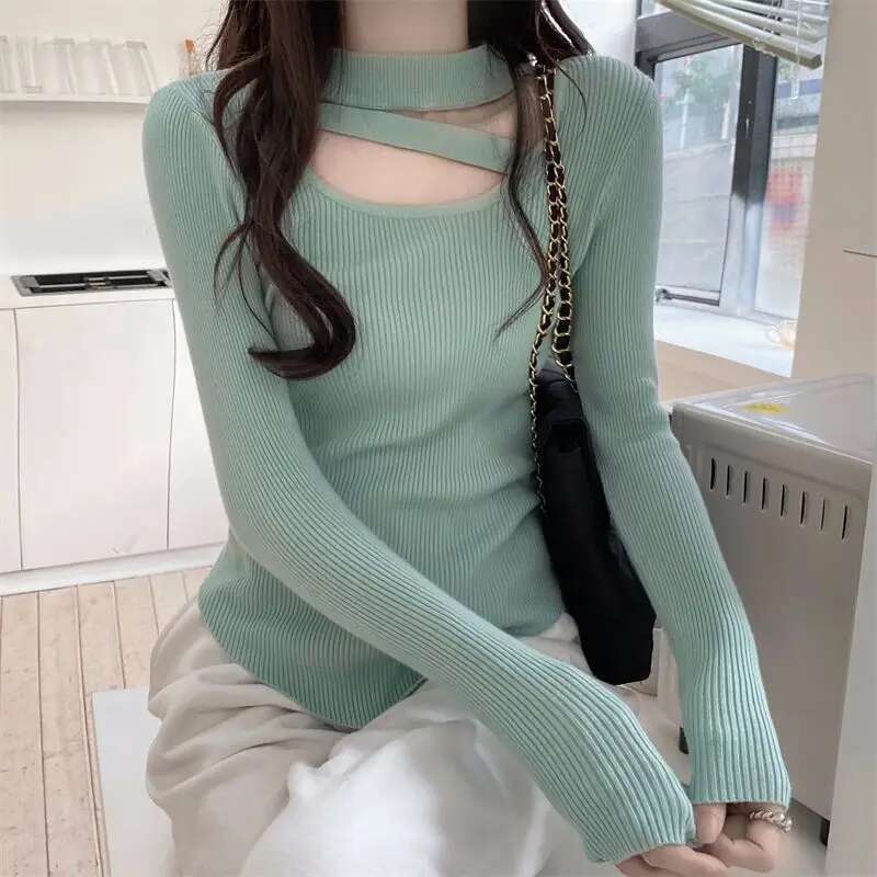 2025 New Autumn Winter Slim-Fitting Halterneck Round-Neck Bottoming Sweater For Women With Irregular Long-Sleeved Top