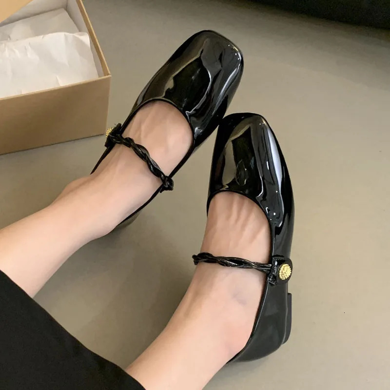 Mary Jane Women Shoes Comfortable Square Toe Small Heel Pumps Female Soft Ballet Flats Casual Loafers Lady Black Leather Shoes 250109